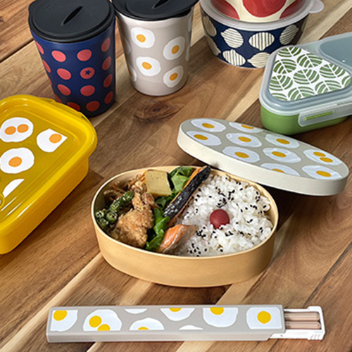 マドレーヌちゃん　　タッパー マドレーヌちゃん タッパー お弁当箱 保存容器 ファミリア - メルカリ